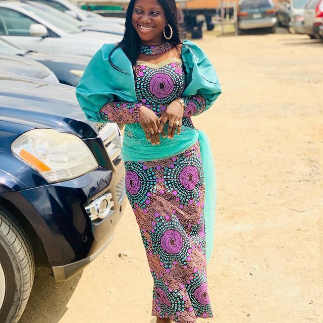 Latest Ankara Plain And Pattern Styles 