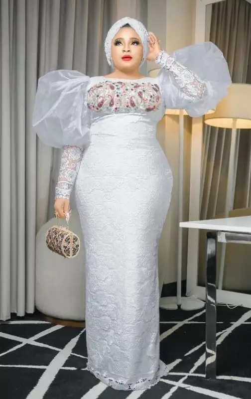 Latest lace Styles Designs for Best Traditional Wedding