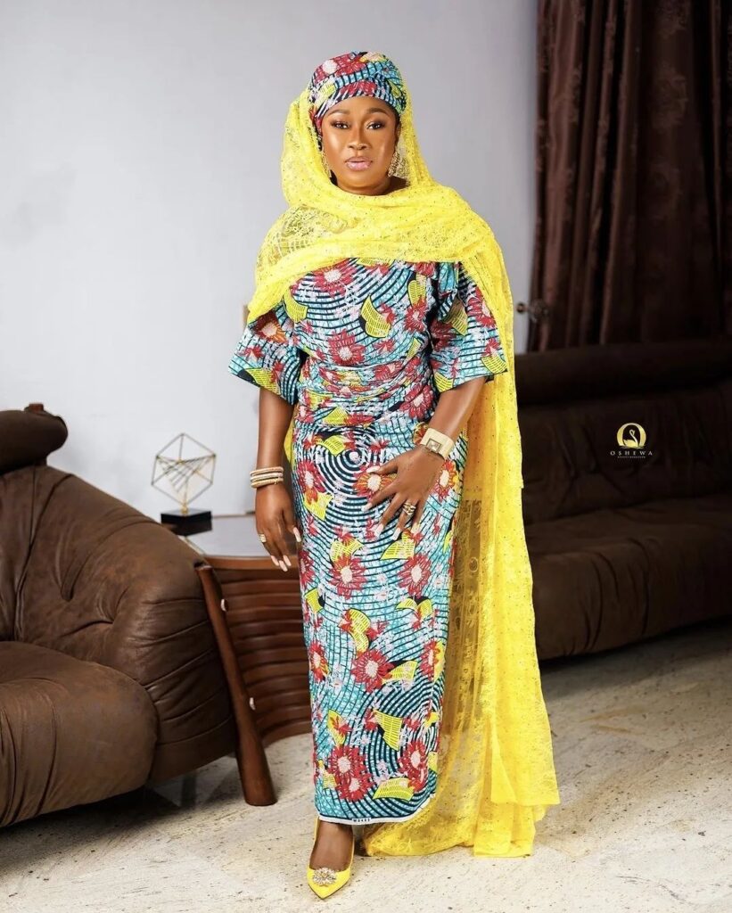 Dazzling Ankara Long Gowns Styles Should Recreate For Special Occasions