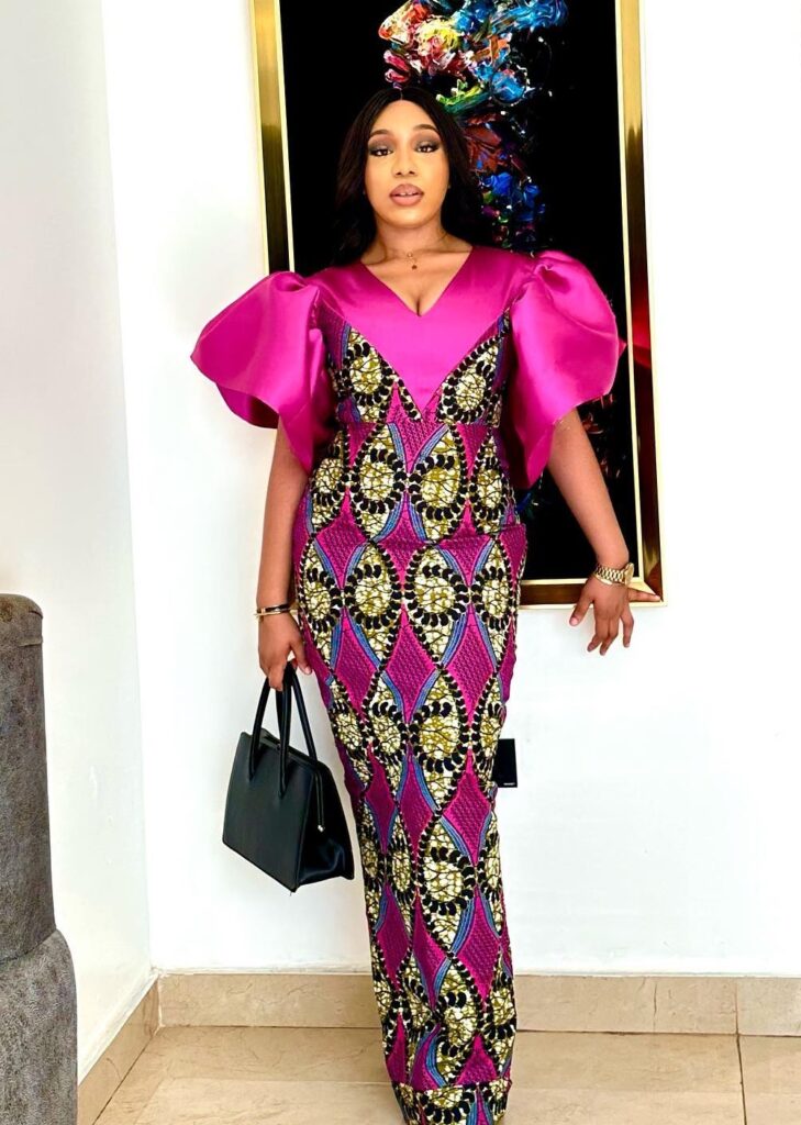 Dazzling Ankara Long Gowns Styles Should Recreate For Special Occasions