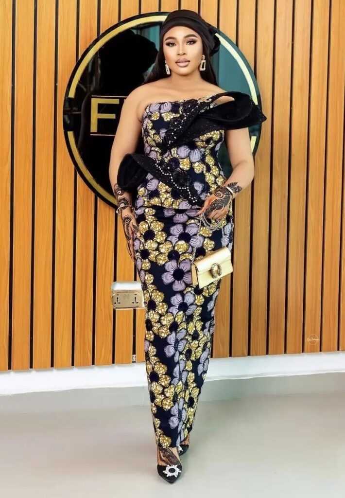 Dazzling Ankara Long Gowns Styles Should Recreate For Special Occasions