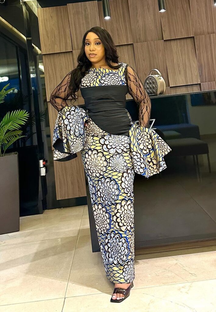 Dazzling Ankara Long Gowns Styles Should Recreate For Special Occasions