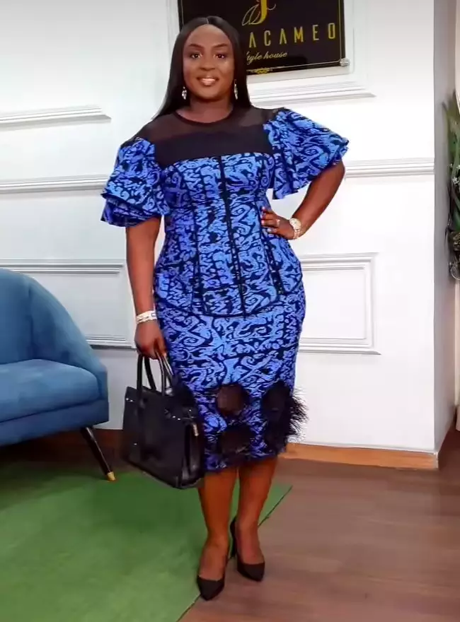 Chic Ankara Styles For Business Women And Working-Class Mothers