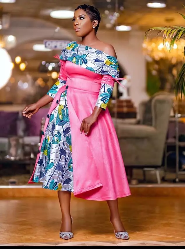 Chic Ankara Styles For Business Women And Working-Class Mothers