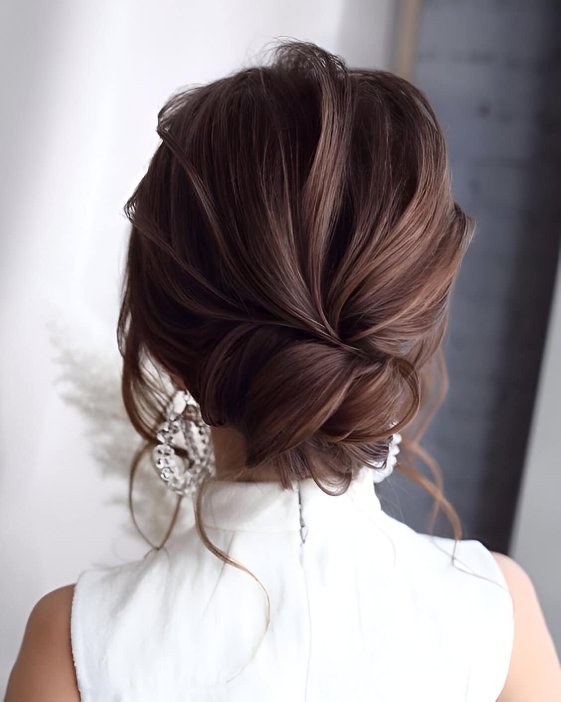 30 Gorgeous Elegant Updos To Make You Pretty Like A Model 9