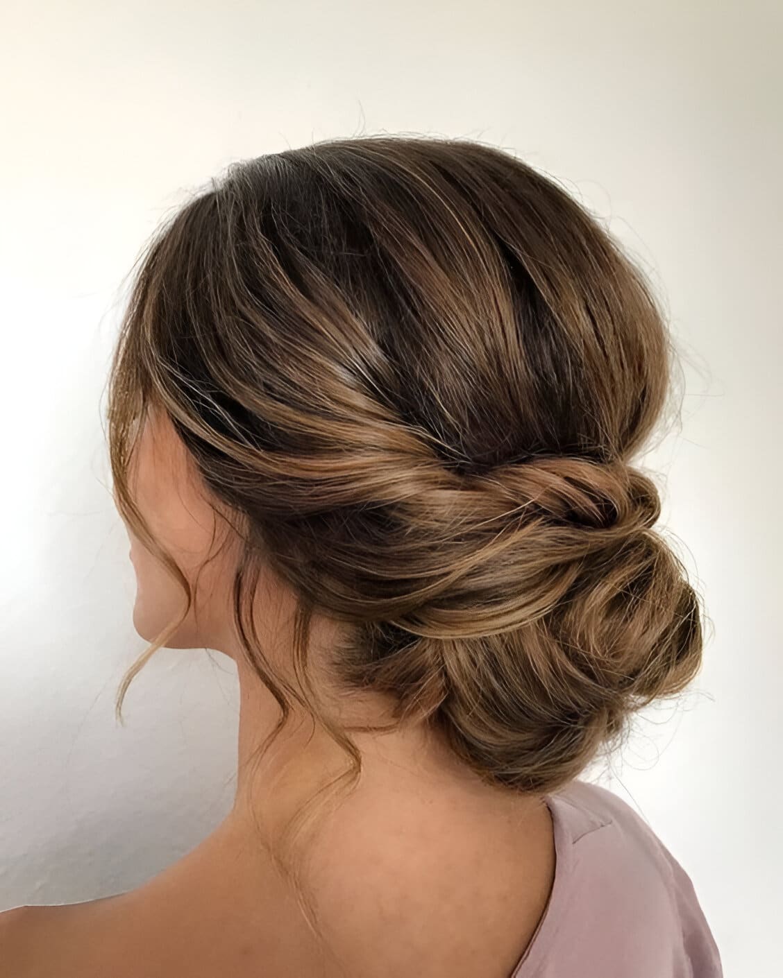 30 Gorgeous Elegant Updos To Make You Pretty Like A Model 21