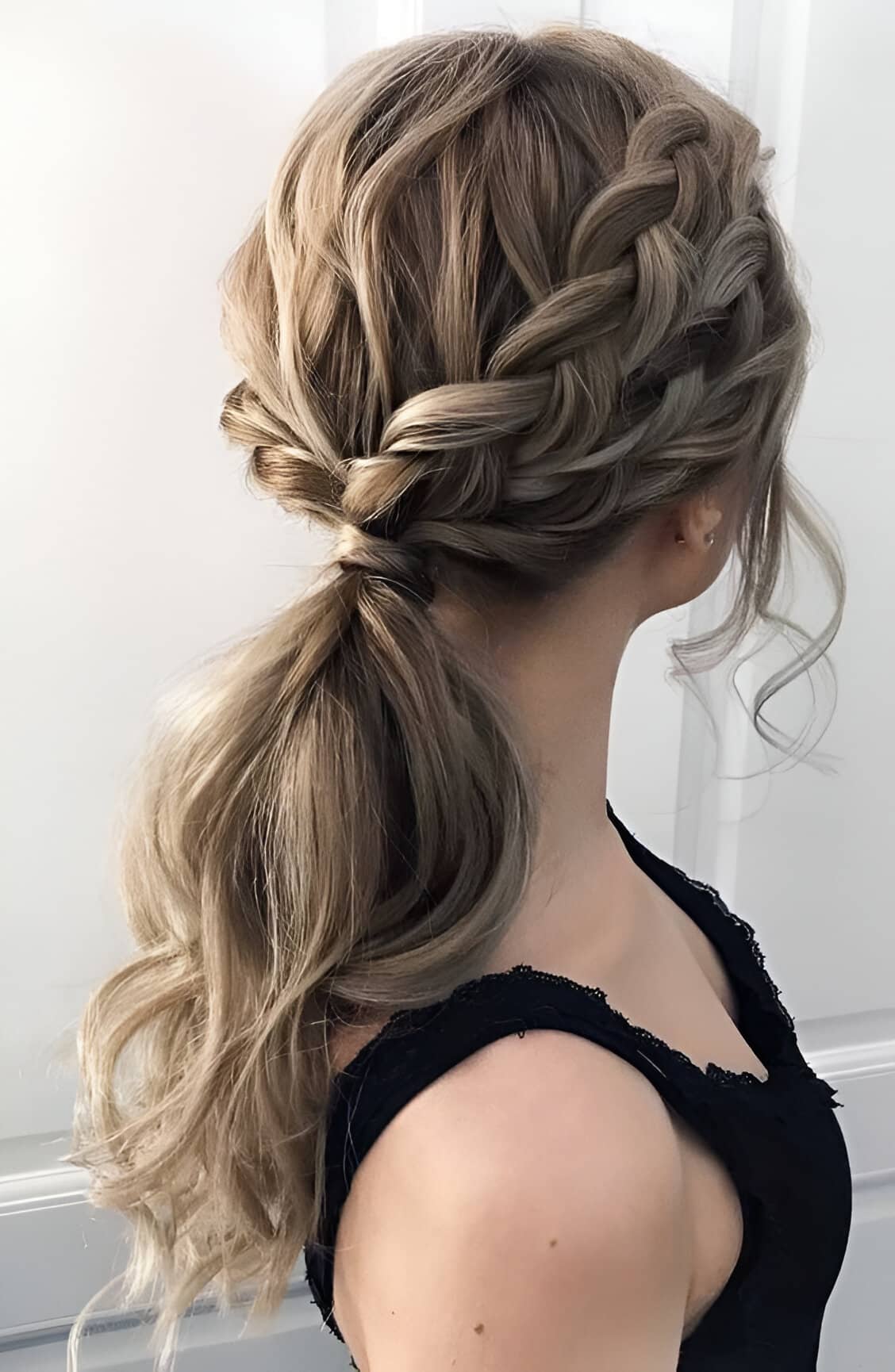 30 Stunning Valentine's Day Hairstyles Perfect For Your Romantic Date