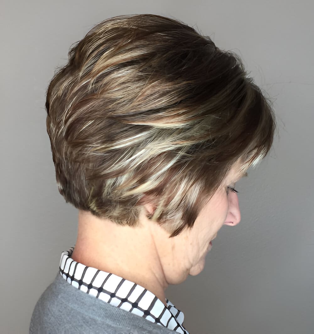 Lip-length Bob With Bronze Balayage